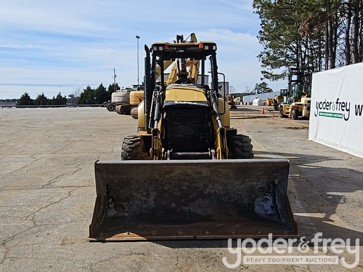 2016-caterpillar-420f2-it-image-8