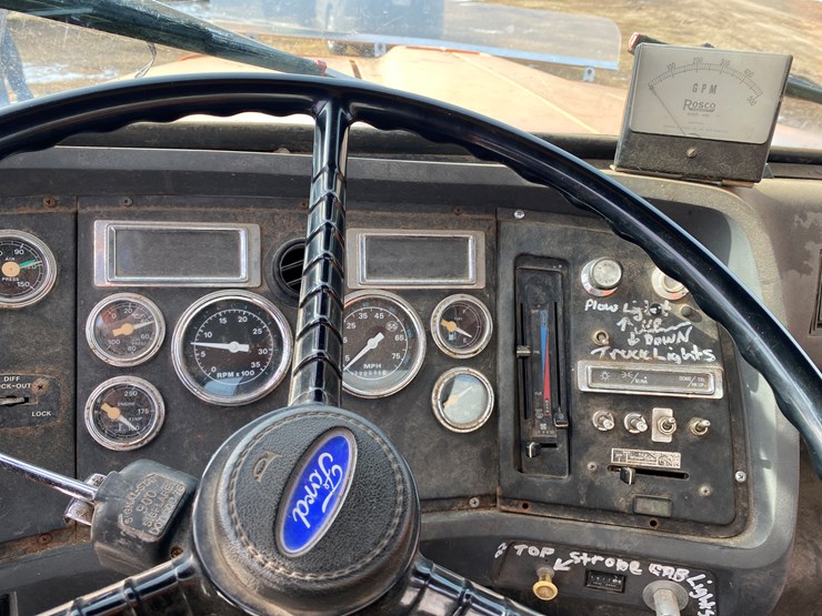 1991-ford-l9000-image-45