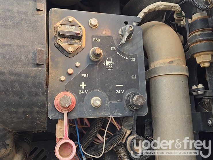 2013-deere-410et-image-51