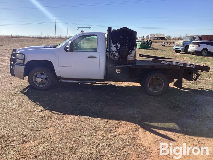 2008-chevrolet-silverado-3500-image-8