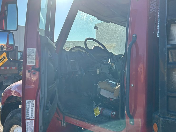 2003-international-4300-sba-image-51