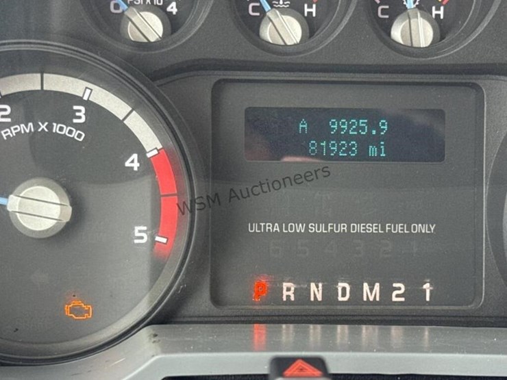 2016-ford-f550-image-30