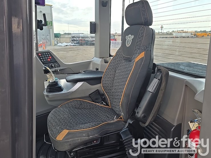 2022-case-521g-image-60