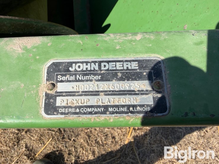 john-deere-212-image-18