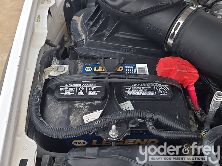 2019-ford-f550-image-56