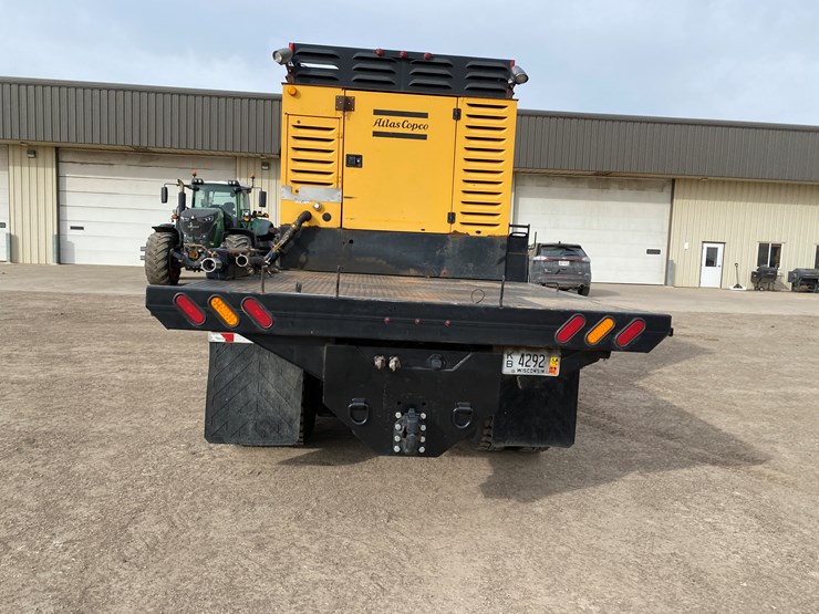 1999-mack-rd690s-image-12