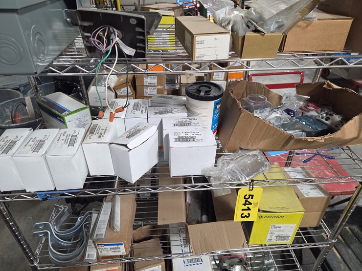 #5413-•-wire-rack-w/-misc.-couplers-and-electrical-hardware-image-3