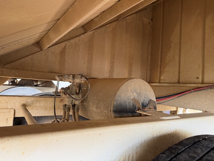 #40956-•-2013-cts-ght-40-40'-t/a-hopper-bottom-trailer-5tu124023ds000682-image-15