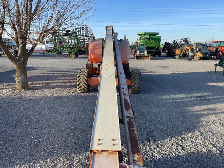 2007-jlg-800s-image-11