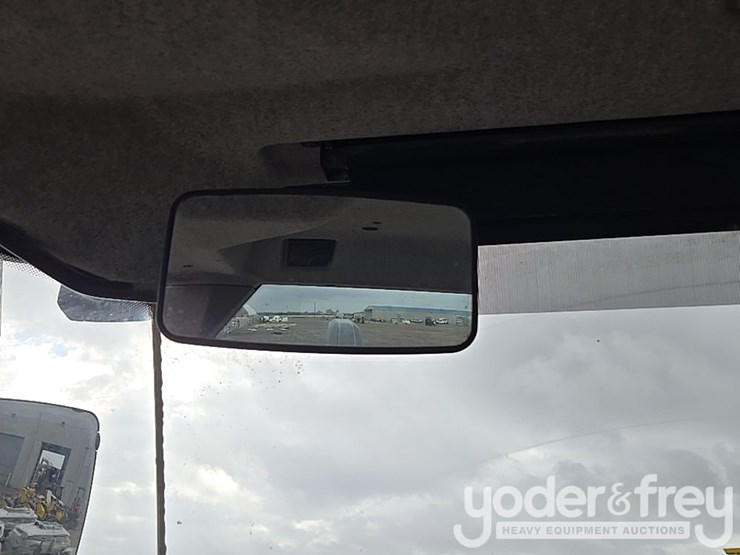 2021-volvo-l90h-image-68