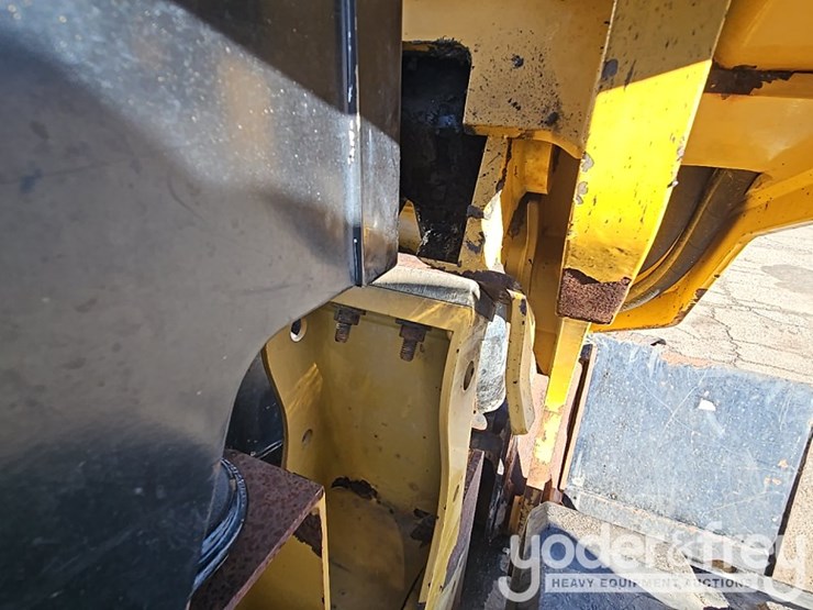 2017-caterpillar-289d-image-21