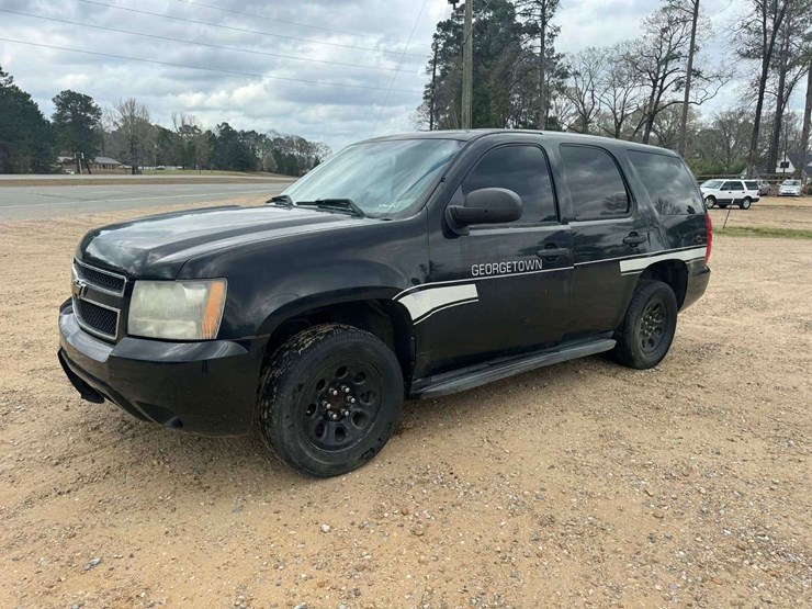 2009-chevrolet-tahoe-image-1