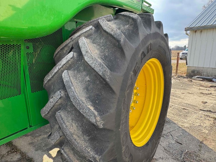 2013-john-deere-s550-image-15