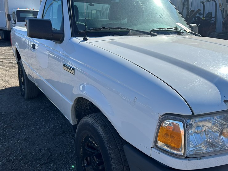 2011-ford-ranger-image-9