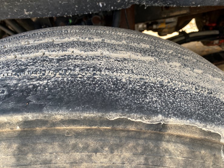 2000-kenworth-t800-image-12