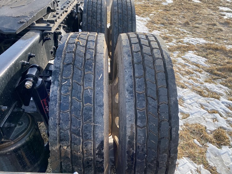 2003-freightliner-argosy-image-31