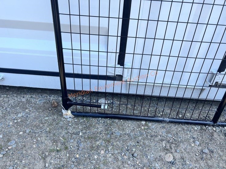 1--12'-mesh-farm-gate-image-2