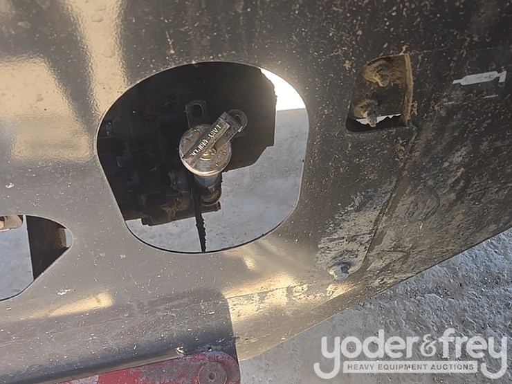 2022-case-521g-image-40