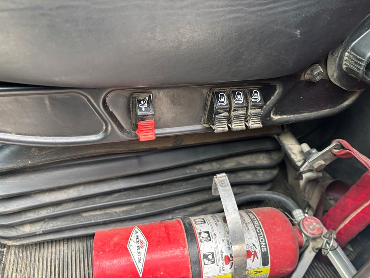 kenworth-t800-image-38