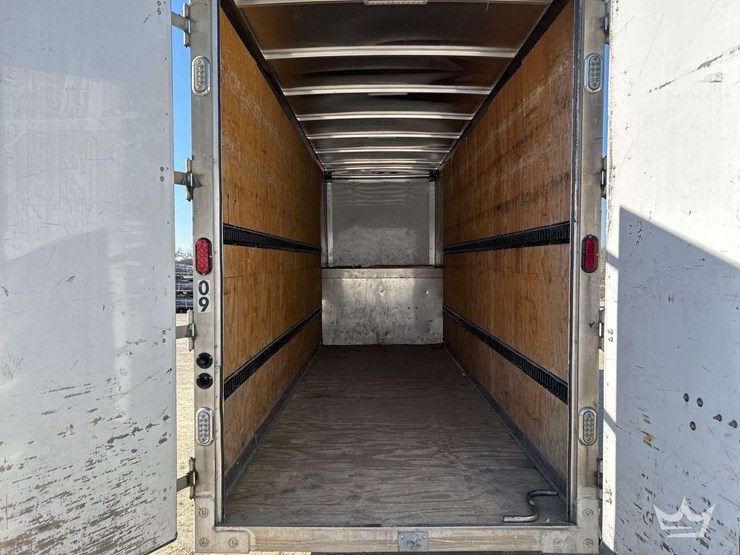 2018-sundowner-fd-306-rev-a-24ft.-t/a-enclosed-gooseneck-trailer-image-7