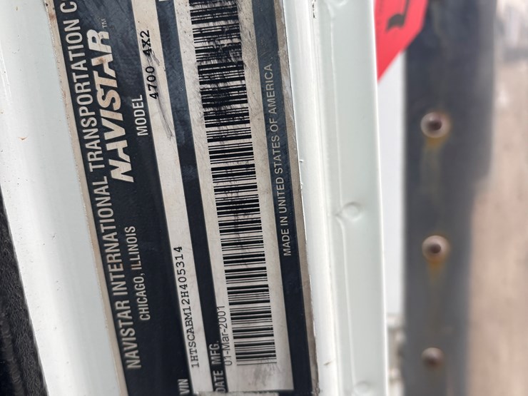 2002-international-4700-image-83