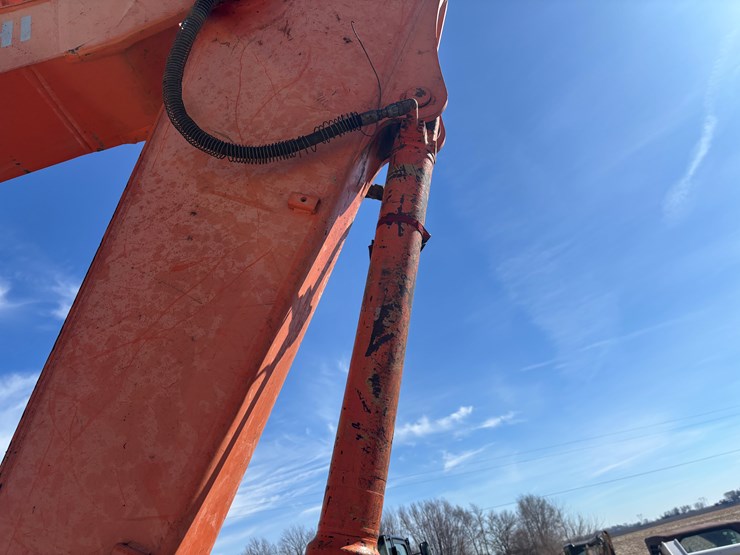 hitachi-ex200-lc-image-47