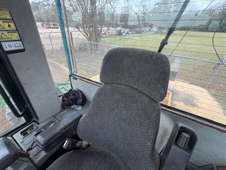 caterpillar-914g-image-72