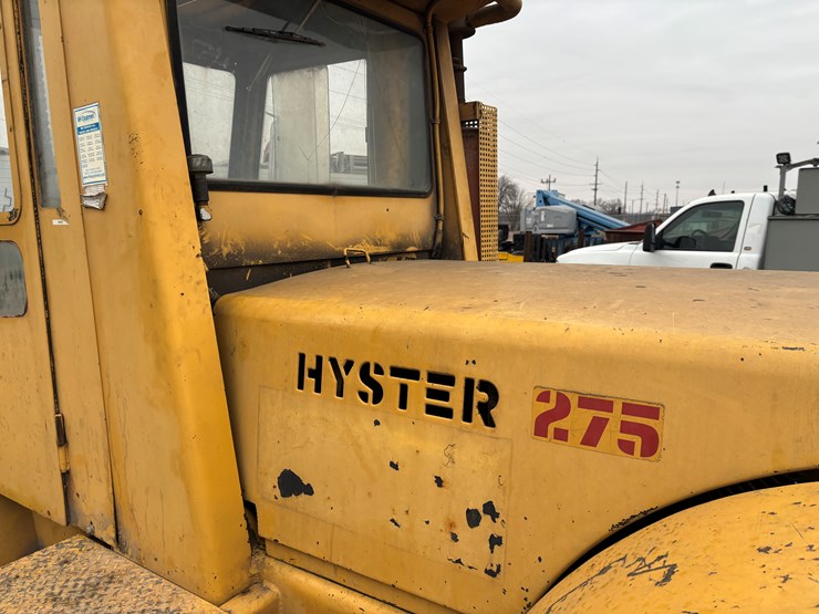 #2302-•-hyster-275-forklift-image-12