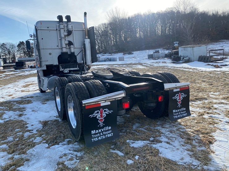 2003-freightliner-argosy-image-8