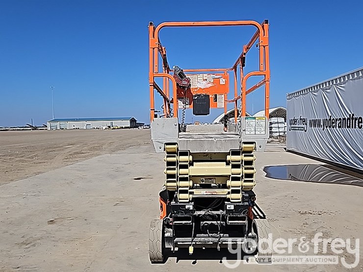 2022-jlg-3246es-image-4