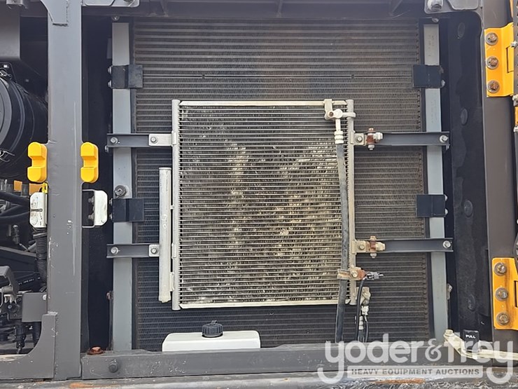 2018-volvo-ec200el-image-65