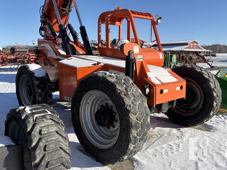 2015-sky-trak-6042-image-6