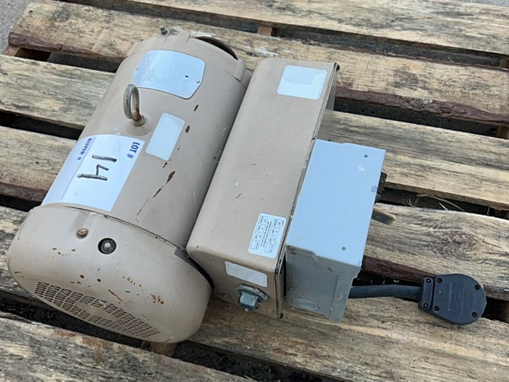 very-good-baldor-7.5-hp-220-single-phase-electric-motor-with-self-contained-on-off-switch-image-5