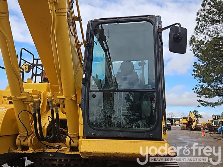 2019-komatsu-pc360-lc-11-image-41