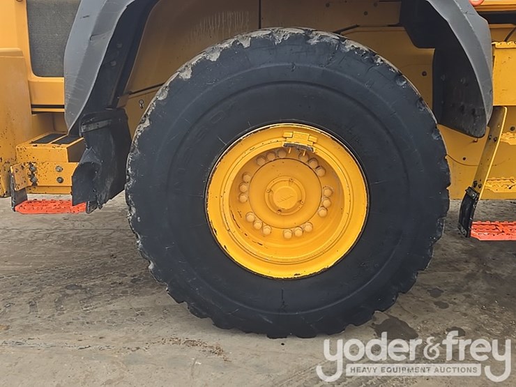 2017-volvo-l110h-image-62