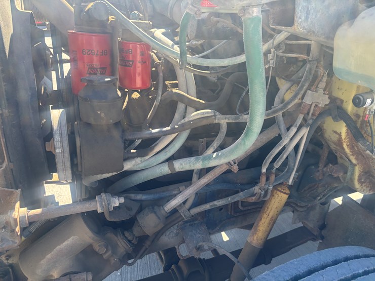 1985-international-9-image-20