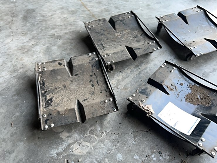 (4)-rolling-stands-for-truck-tires,-can-also-be-used-for-other-heavy-items-image-8