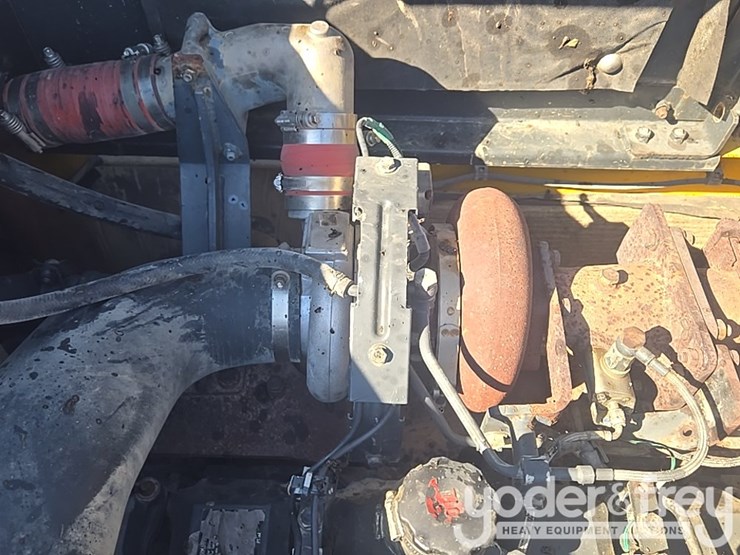 2013-komatsu-pc490-lc-10-image-62