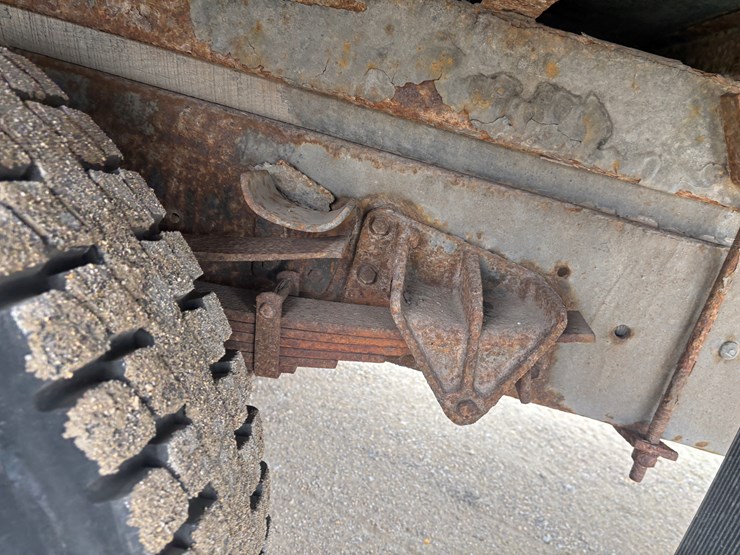 2000-international-4700-image-55