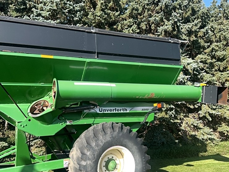 2006-unverferth-8250-image-10