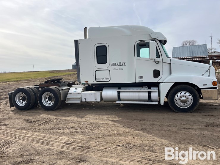 2006-freightliner-century-classic-cst120-t/a-truck-tractor-image-4