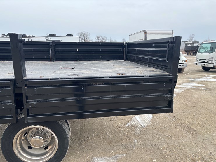 2010-ford-f450-image-23