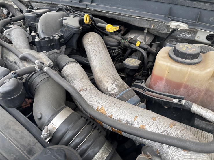 2010-ford-f450-image-26