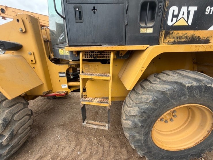 caterpillar-914g-image-13