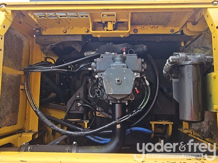 2007-komatsu-pc300-lc-8-image-20