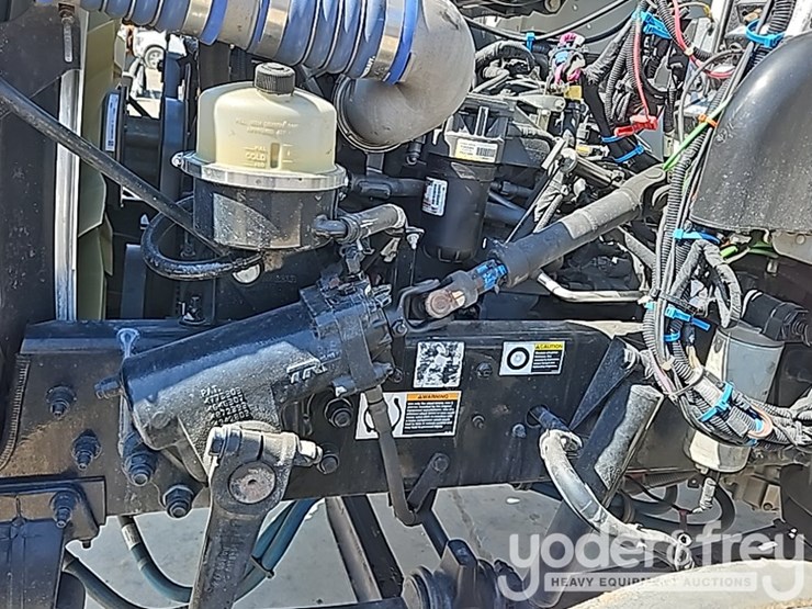 2018-peterbilt-337-image-41