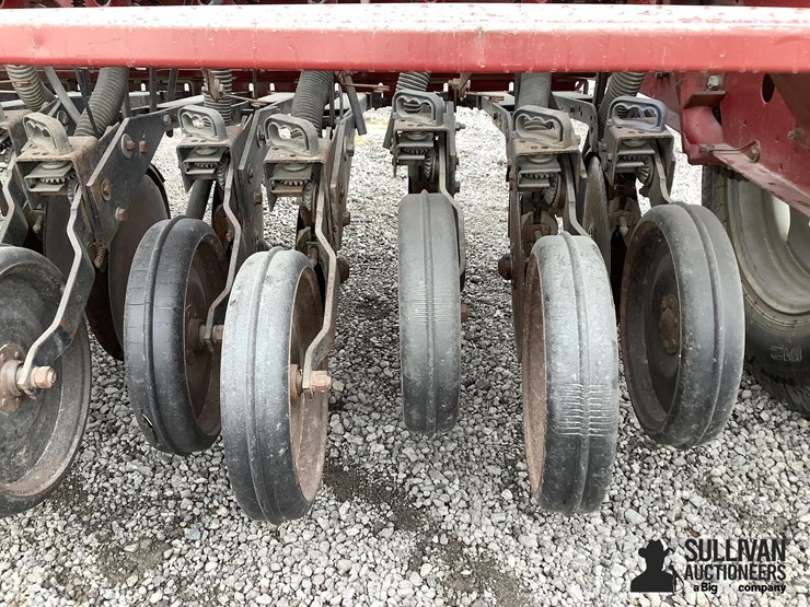 case-ih-5100-image-16