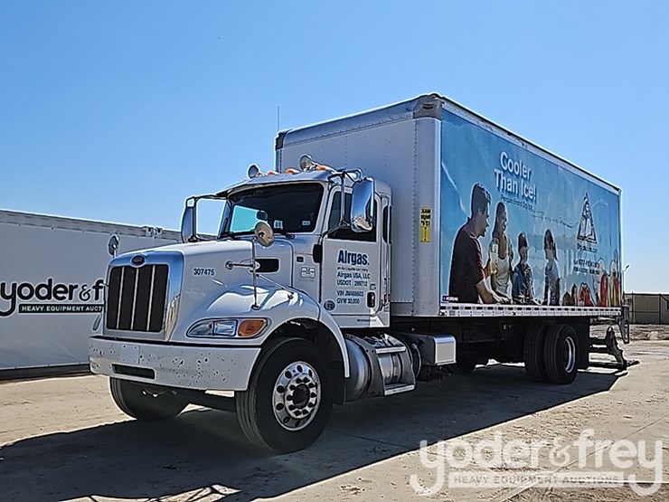 2018-peterbilt-337-image-1