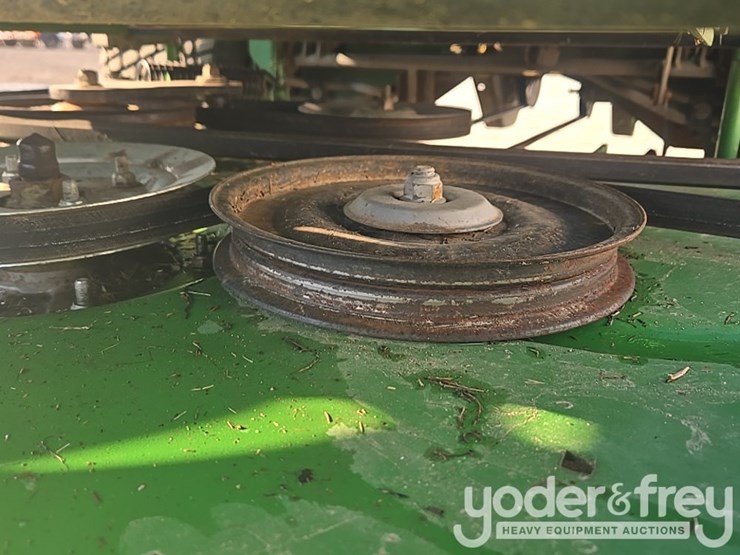 john-deere-72-image-21