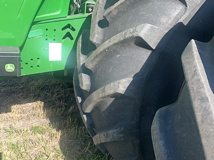2016-john-deere-9520r-image-117